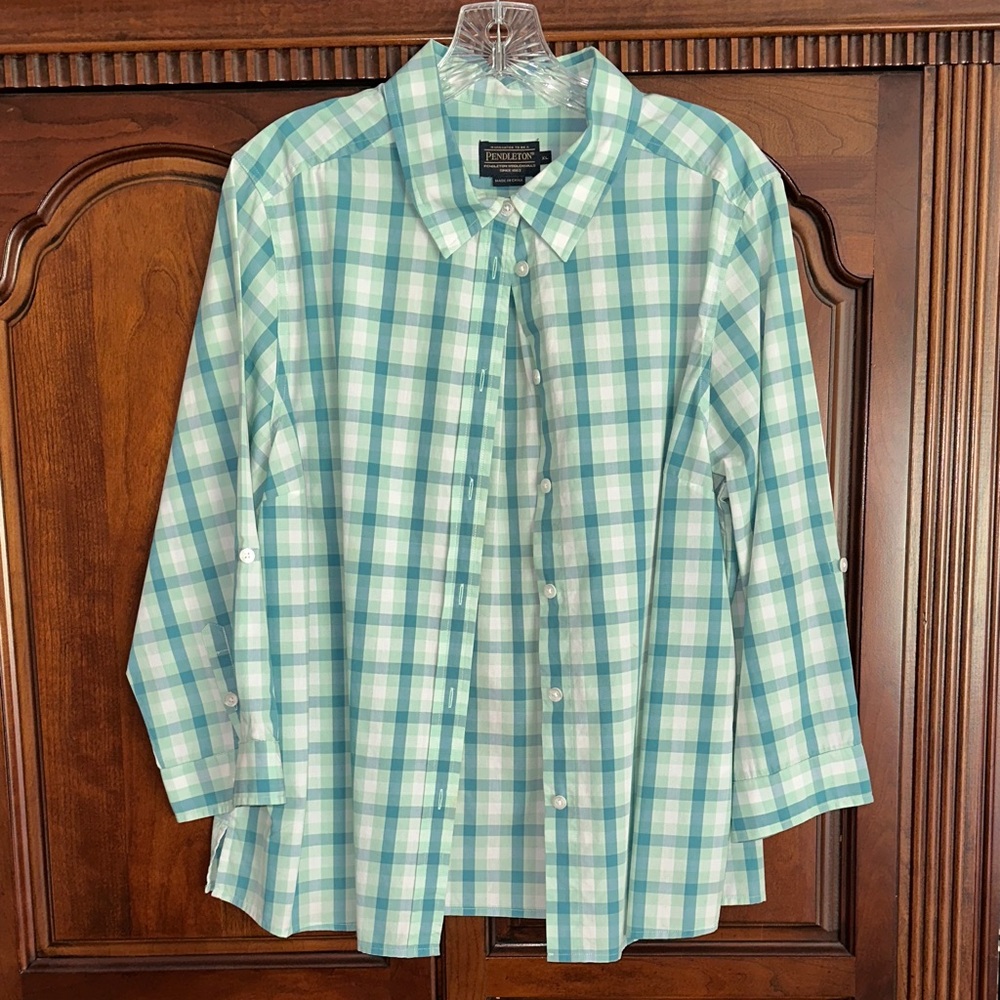 Pendleton Green and White Plaid Women's Button Down Shirt